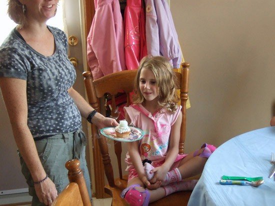 Ashlynn's Birthday Cupcake- she helped make them!